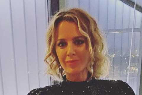 Coronation Street’s Sally Carman wows fans with glamorous makeover and shows off her huge arm tattoo