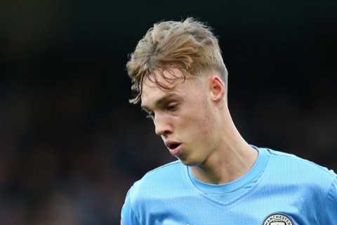 ‘They’re all David Silva CLONES’ – Man Utd icon Neville in awe of City kids as Palmer and McAtee..