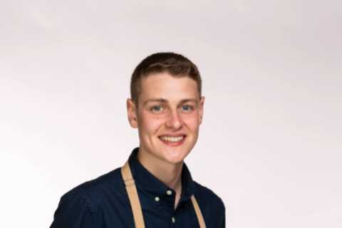 What does the Bake Off winner get and are contestants paid for taking part?
