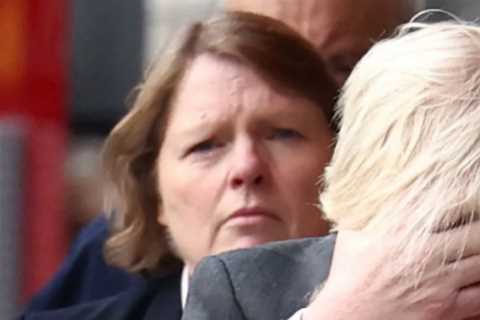 Boris Johnson in danger as ‘a dozen Tory MPs send in letters of no confidence’