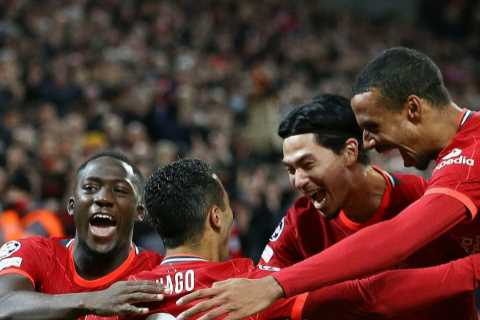 Liverpool 2 Benfica 0: Thiago wondergoal and Salah strike help Klopp’s men continue 100 per cent..