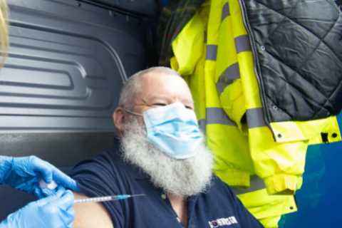 Deadline to protect yourself from Covid by Christmas is fast approaching, experts warn