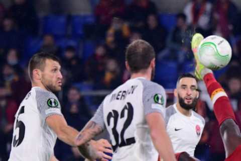 Watch ex-Chelsea star Tammy Abraham score stunning overhead kick as he nets twice in Roma’s 4-0 win ..