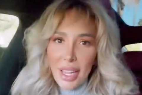 Teen Mom Farrah Abraham recklessly films video on phone while driving after she’s slammed for..