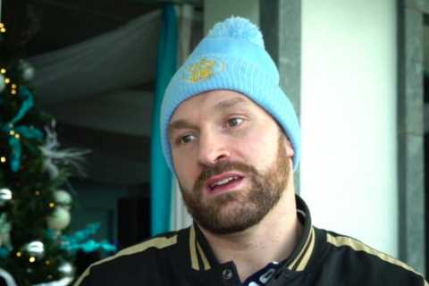 Tyson Fury urges Anthony Joshua to let him fight Usyk next fearing British showdown will collapse..