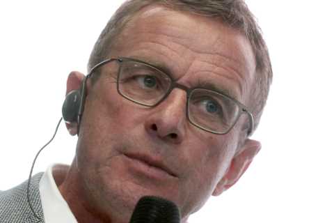 Ex-Man Utd star Louis Saha backs Red Devils to go on a run under Ralf Rangnick with ‘unplayable’..