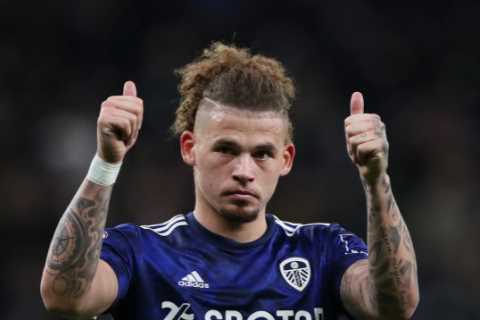 Man Utd transfer target Kalvin Phillips set to snub rivals because he fears how Leeds-loving family ..