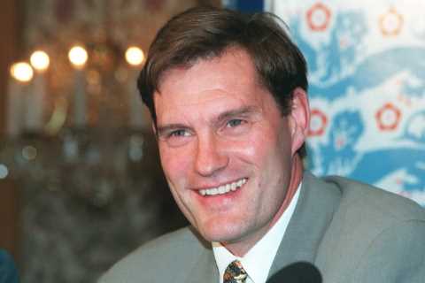‘I can’t repeat what he called me’ – Hoddle recalls Fergie ‘ranting and raving’ at him in heated..