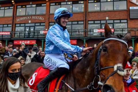 Honeysuckle is a great but her weight allowance is total nonsense – and my thoughts on Tylicki vs..