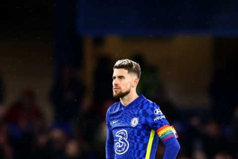 ‘It is arrogant’ – Chelsea star Jorginho slammed by Jimmy Floyd Hasselbaink for mistake that cost..