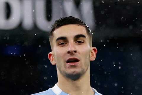 Man City star Ferran Torres ‘reaches Barcelona agreement as clubs negotiate over transfer fee with..