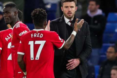 Carrick says Man Utd are getting best out of Fred after ‘tactical tweaks’ and hails midfielder’s..