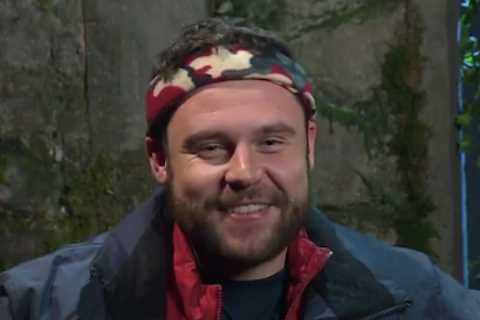 I’m A Celebrity viewers in hysterics as Danny Miller fantasises over sharing a bed with crush David ..