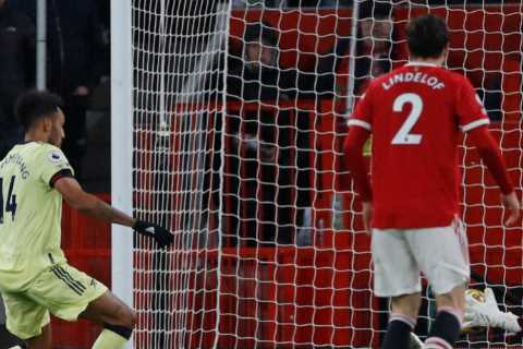 ‘Something is not right there’ – Arsenal legend Thierry Henry slams decision to take off Aubameyang ..