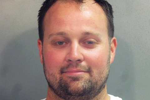 Inside Josh Duggar’s downfall from reality star to arrest on child pornography charges as he faces..
