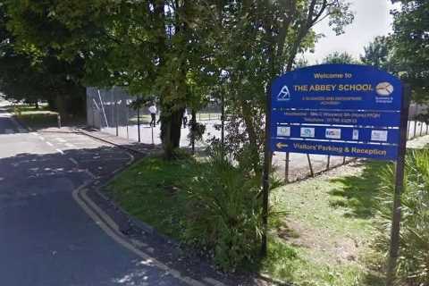 Parents at ‘UK’s strictest school’ furious after kids given detention for wearing masks in class as ..