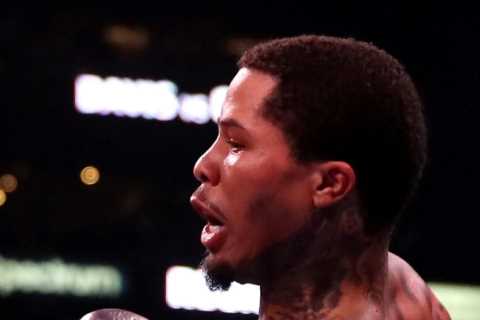Gervonta Davis snatches close points win over huge underdog Isaac Cruz after suffering brutal hand..