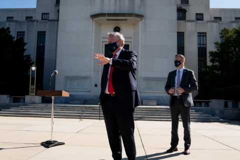 Trump’s Blood Oxygen Level in Covid Bout Was Dangerously Low, Former Aide Says