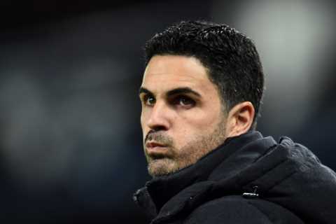 Arteta has ‘sour’ relationship with Aubameyang and would SELL Arsenal captain if he could, claims..