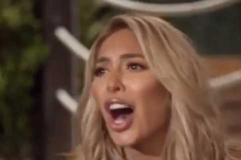 Teen Mom Cheyenne Floyd FLIPS over table &amp; calls Farrah Abraham a ‘b***h’ during explosive..