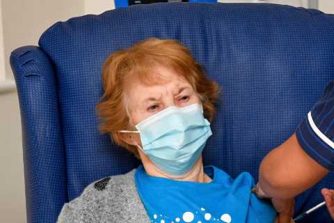Vaccines WILL protect from Omicron but we need another 42,000 volunteers to help fight cruel virus