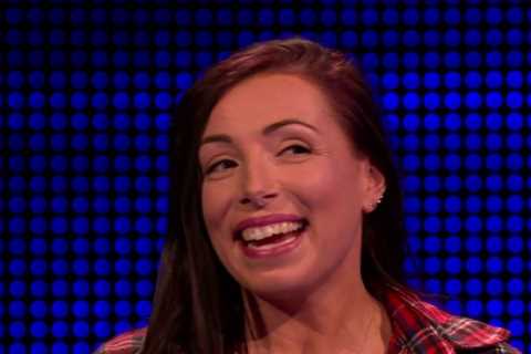 The Chase fans distracted by ‘gorgeous’ contestant as she nails remarkable string of questions