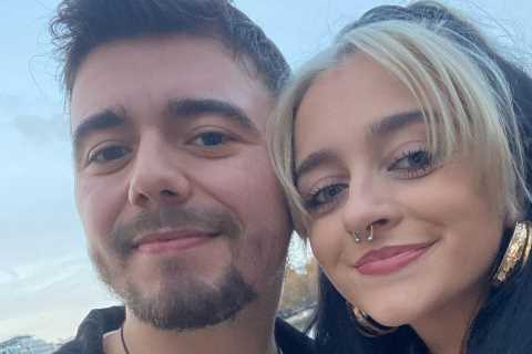 Coronation Street’s Mollie Gallagher looks nothing like her character as she poses with her..