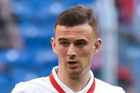 Teen Pole star Kacper Kozlowski ‘set to join Brighton in £8m transfer’ despite Liverpool and Man..