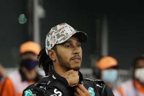 ‘Complete and utter nonsense’ – F1 legend Bernie Ecclestone blasts talk that Lewis Hamilton was..