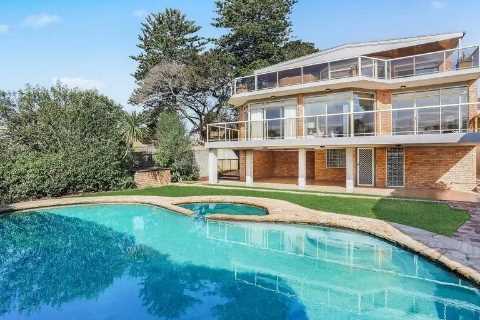 Inside the beautiful £4.9million home with amazing views bought by top jockey and TV star girlfriend
