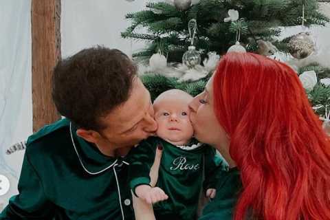 Emotional Stacey Solomon dresses baby Rose and the whole family in matching pyjamas for adorable..