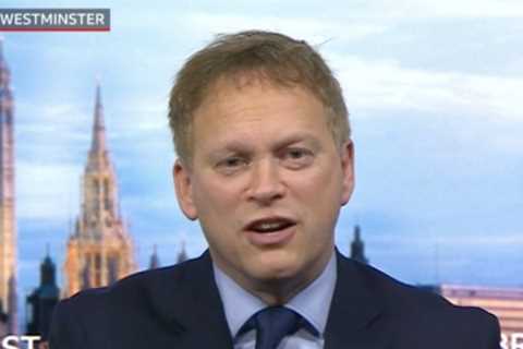 Grant Shapps hints at harsher Covid restrictions in New Year but says he’s ‘confident’ of no extra..