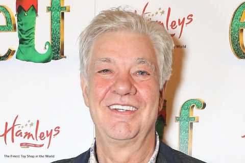 Stars In Their Eyes’ Matthew Kelly ‘almost killed’ in horror accident – with entire crew forced to..