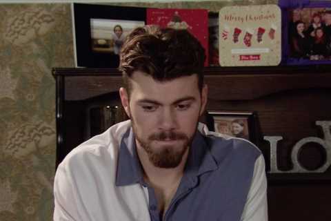 Inside Coronation Street hunk Sam Retford’s life – from ‘dangerous’ online imposter to role on..