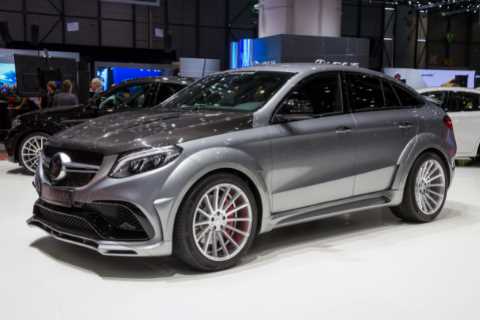 Lewis Hamilton superfan SELLS his own Mercedes in fury as F1 team pull legal bid after Max..