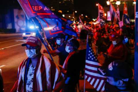 Democrats Find Urgent New Reasons to Worry About Latino Voters