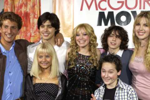 Lizzie Maguire child star Carly Schroeder looks unrecognisable as she turns her back on showbiz for ..