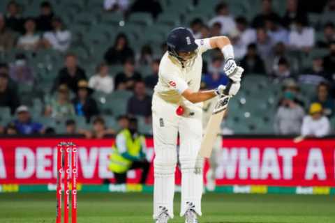 England set for Ashes Second Test thumping by Australia as Joe Root falls on final ball of day..