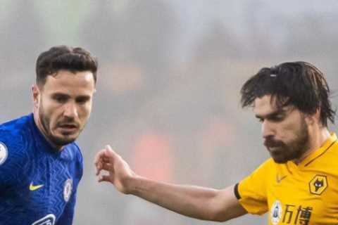 Chelsea ‘want £38m Ruben Neves transfer to bolster midfield’ as Saul Niguez struggles on loan