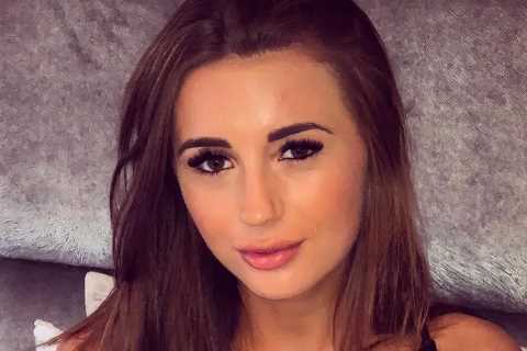 How old is Dani Dyer and does she have a boyfriend?