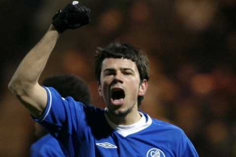Premier League winner for Chelsea showed off unrecognisable new look in retirement with shaggy grey ..