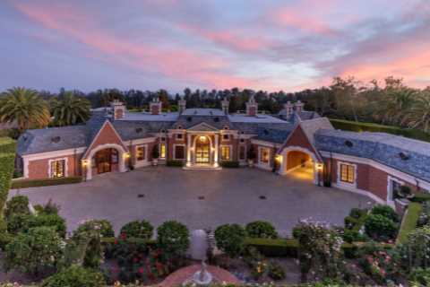You could be Meghan Markle and Prince Harry’s neighbor if you have $30M to spend on California’s..