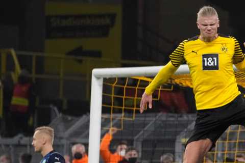 Man Utd ‘joined by Liverpool in Erling Haaland transfer race’ as battle for Borussia Dortmund..