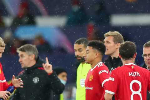 Man Utd at near full strength ahead of Newcastle game after ‘breaking chain’ following Covid chaos..
