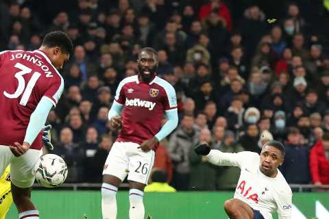 Spurs 2 West Ham 1: Bergwijn and Moura send Conte’s side in Carabao Cup semis as Lloris makes..
