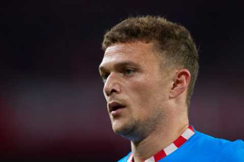 Man Utd in Kieran Trippier transfer battle with Newcastle and Tottenham as race for Atletico Madrid ..