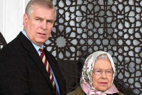 The Queen to be joined by 20 family members for Christmas – including Prince Andrew and Edward