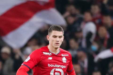 Newcastle plot transfers for two defenders in January including Lille’s Sven Botman in desperate..