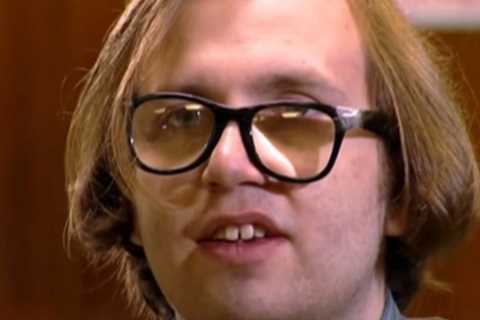 Remember Phoenix Nights’ Spencer? Comedian Daniel Kitson is unrecognisable 20 years on from Peter..