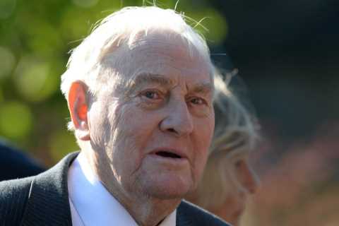 Ray Illingworth dead – Former Ashes-winning England cricket captain dies aged 89